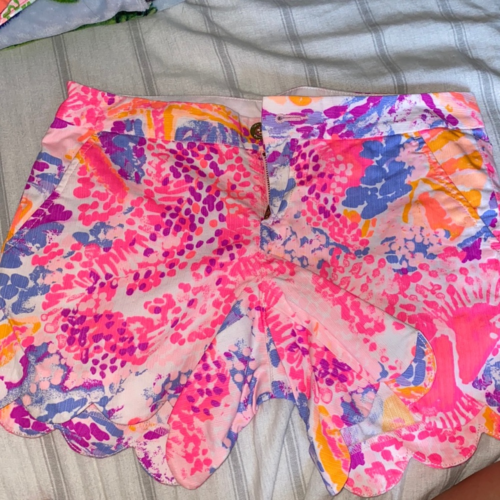 Lilly Pulitzer buttercup shorts